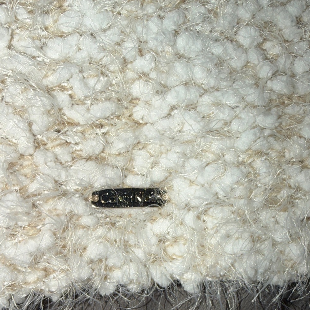 Cream Scarf - Picture 4 of 6